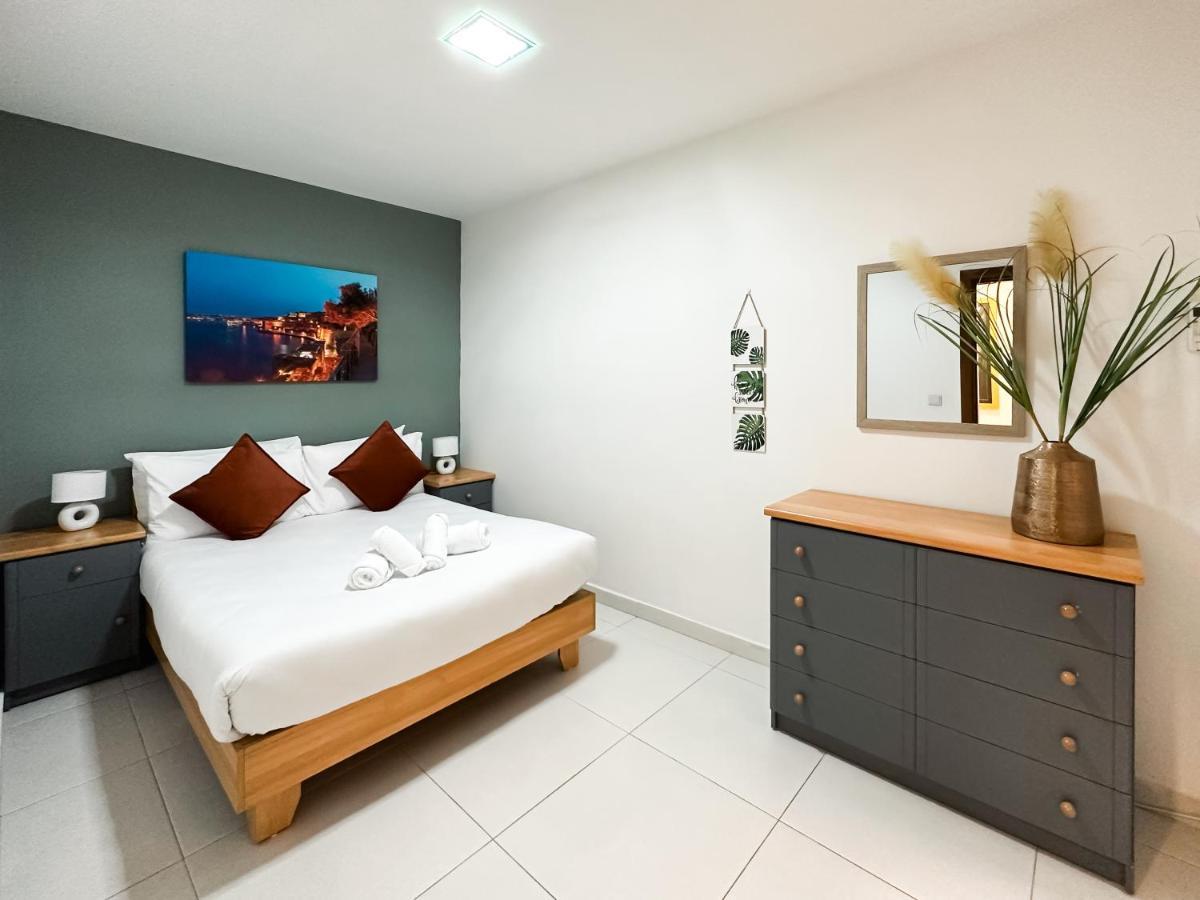 Modern Central 2Br Flat In Valletta By Arcobnb Extérieur photo