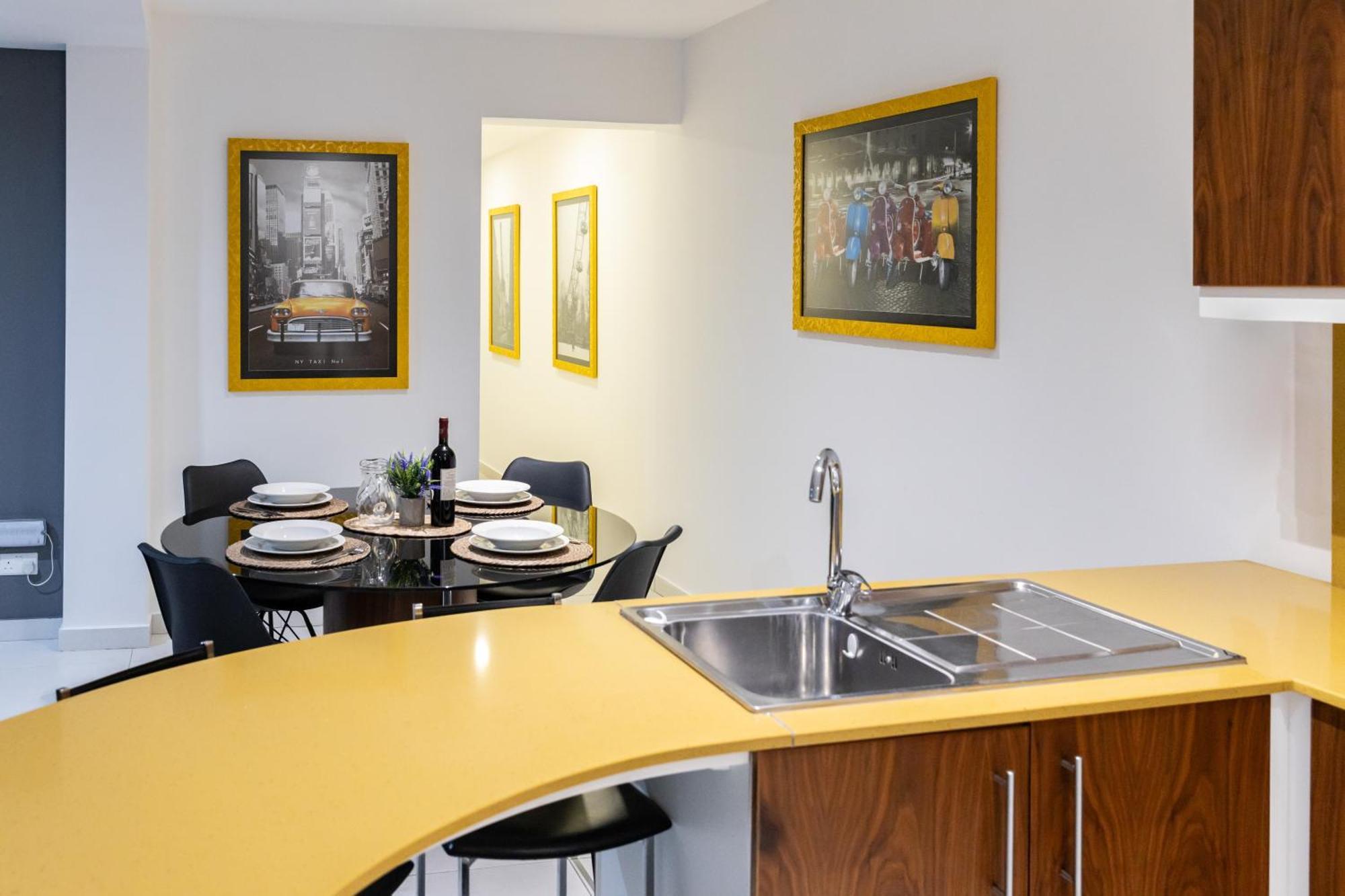 Modern Central 2Br Flat In Valletta By Arcobnb Extérieur photo