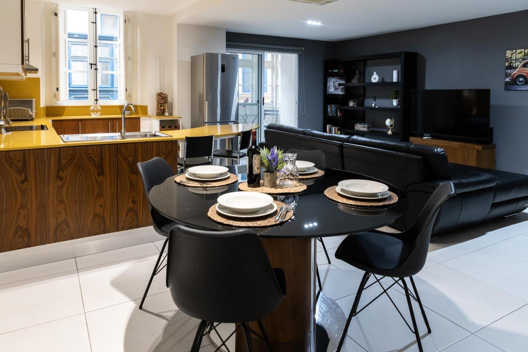 Modern Central 2Br Flat In Valletta By Arcobnb Extérieur photo